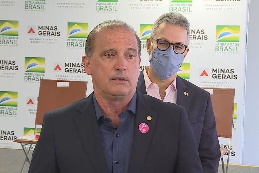 Ministro diz que pagamento de R$ 300 do auxílio emergencial começa a ser feito amanhã para novo grupo