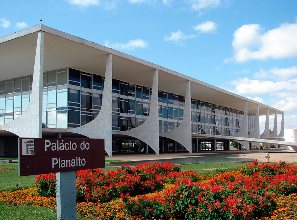 Autorizado retorno presencial de até 50% dos servidores do Executivo em Brasília