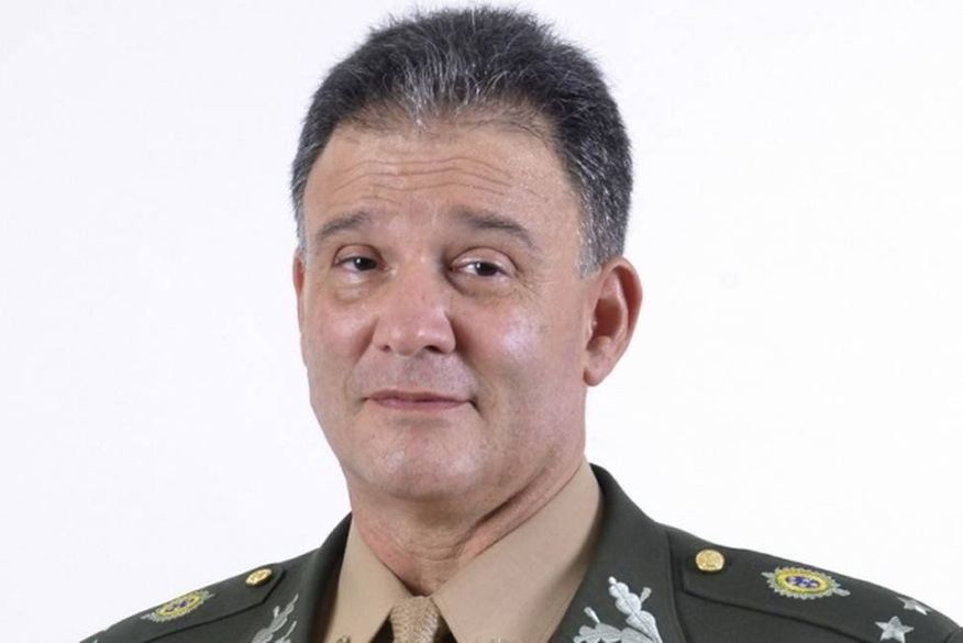 Diretor responsável pelo Enem morre de Covid-19 em meio a pressões pelo adiamento do exame