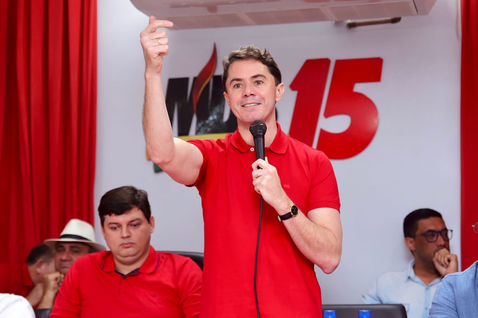 Veneziano parabeniza os 159 anos de Cajazeiras e reafirma compromissos com a cidade e região: “Se muito fiz como senador, mais farei como governador”