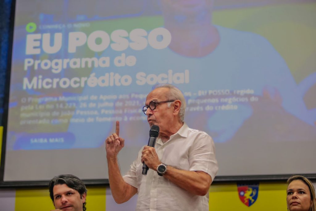 Cícero Lucena libera R$ 2,3 milhões em crédito para empreendedores da Capital