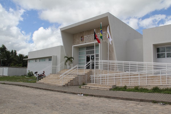 Promotoria ajuíza ação de improbidade contra ex-prefeito e ex-secretário de Cuité de Mamanguape