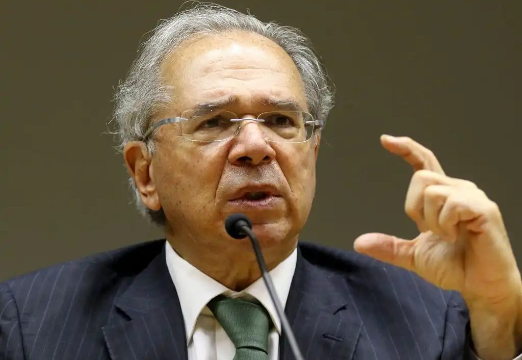 ATO FALHO: Paulo Guedes diz que “nós roubamos menos” ao comparar governo Bolsonaro e Lula