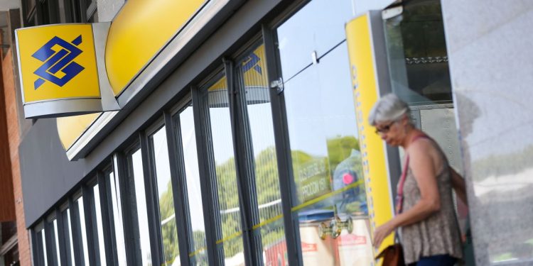 Bancos estarão fechados no feriadão de Carnaval