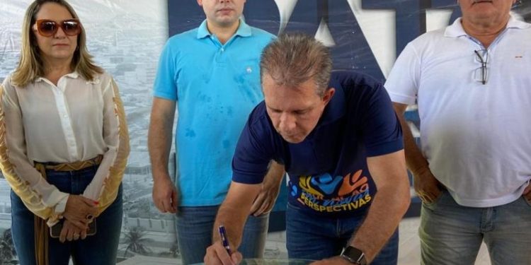 Nabor assina ordem de serviço e anuncia investimento de mais R$ 20 mi para programa de pavimentação