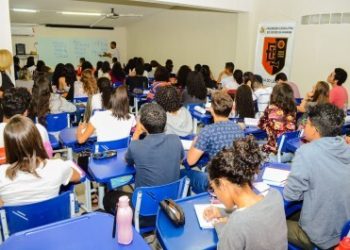 Cursinho da Escola do Legislativo da ALPB tem média de 80% de aprovação no Enem
