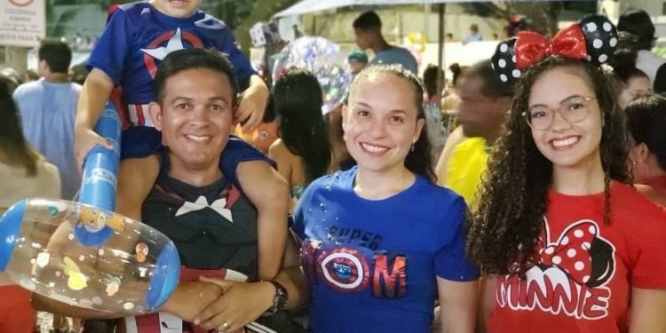 Muriçoquinhas e bloco da Melhor Idade fazem encontro de gerações no pré-carnaval de João Pessoa nesta segunda