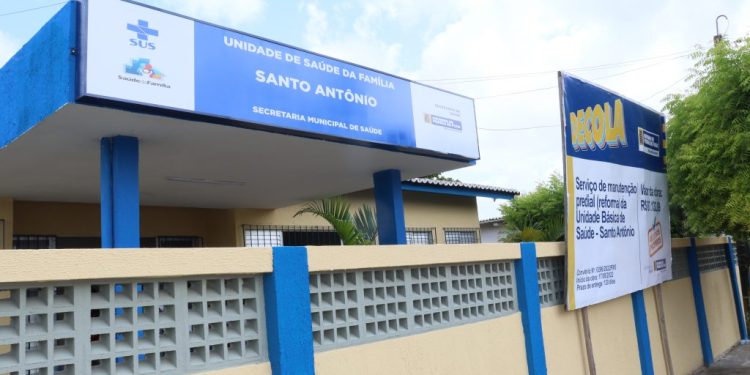 Prefeitura de Pedras de Fogo entrega mais uma USF reformada à população