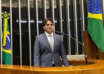 Murilo Galdino apresenta emenda para priorizar famílias com pessoas autistas no Minha Casa, Minha Vida
