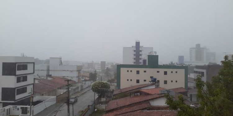 Santa Rita registra maior o volume de chuvas nas últimas horas