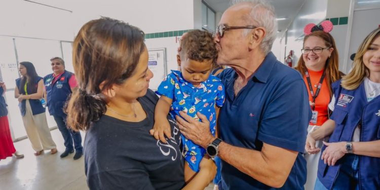 Cícero Lucena acompanha ‘Dia D’ de Multivacinação e postos estarão abertos até 22h