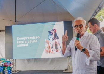 Cícero assina contrato da Clínica Pet Municipal e anuncia ações de cuidado aos animais