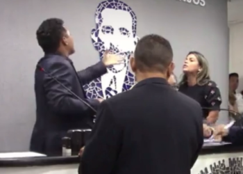 VÍDEO: Vereadores quase saem no tapa durante sessão na Câmara de Sapé
