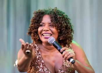 Margareth Menezes abre o Folia de Rua com transmissão da TV Câmara