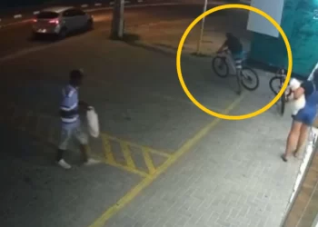 Homem furta bicicleta da Polícia Militar em João Pessoa