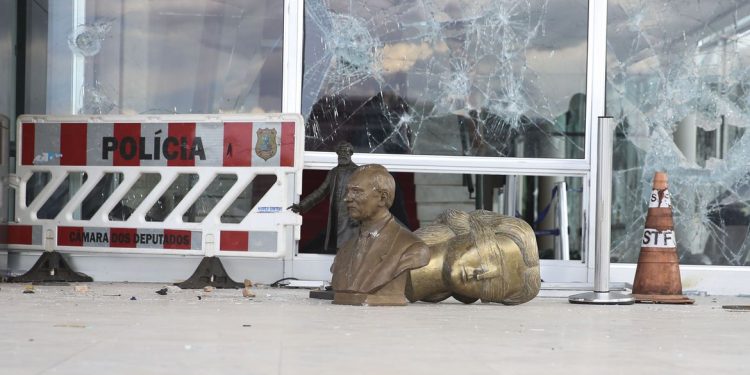 PGR denuncia mais 152 pessoas pelos atos golpistas e número de suspeitos denunciados chega a 653