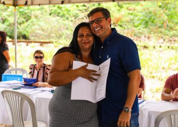 HABITA CABEDELO: Prefeitura entrega termos de posse e regulariza 80 moradias