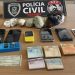 Polícia Civil prende homem que guardava drogas e dinheiro em cofre embutido na parede