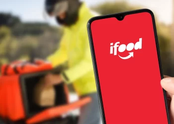 Procon-JP autua iFood por cobrança irregular de consumo mínimo e multa pode chegar a R$ 3 milhões