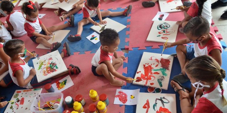 Ações da Secretaria de Educação de João Pessoa são destaques da Fundação Abrinq