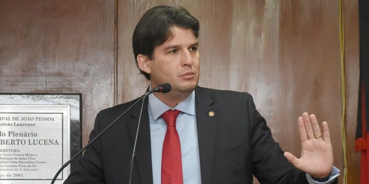 “Estupidez de quem não conhece história”, diz sobrinho-neto de João Pessoa sobre possível mudança de nome da capital