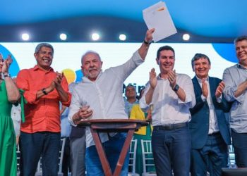 Lula retoma Minha Casa, Minha Vida e avisa: “A roda gigante desse país começa a girar a partir de hoje”