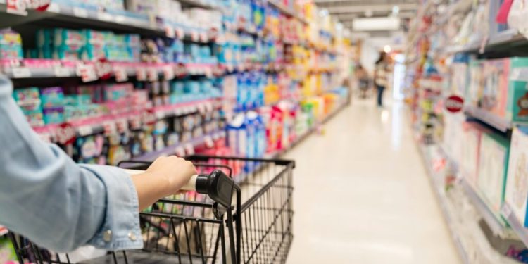 Varejo da Paraíba fecha 2022 com maior taxa de crescimento do País