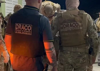 Sete suspeitos de assalto a bancos morrem após confronto com policiais