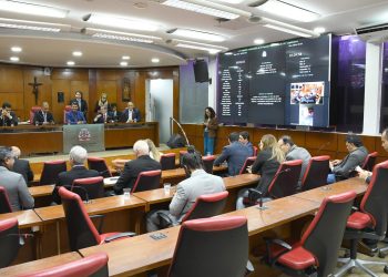 Isenção de ISS para empresas concessionárias de transporte é aprovada na CMJP