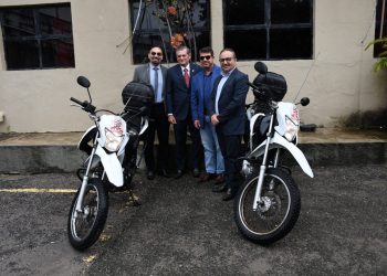 CMJP recebe duas motocicletas doadas pela Semob