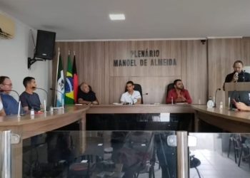 Câmara de Cacimbas aprova lei para custear procedimento cirúrgico do prefeito