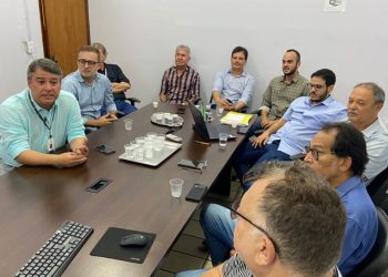 Prefeitura de Campina Grande apresenta projeto de requalificação da Avenida Plínio Lemos a representantes da Chesf