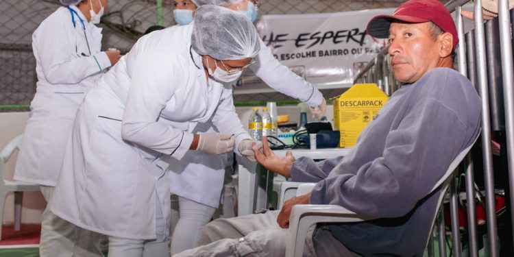 Prefeitura abre a 10ª edição do Campina Bem Cuidada no bairro do Pedregal