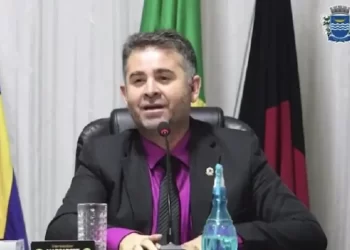 VÍDEO: Vereador revela “segredo” para vencer eleições: “não prometeu, perdeu”