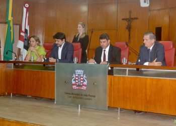 Secretaria de Saúde da Capital apresenta na Câmara Municipal relatório de investimentos realizados em período de 2022