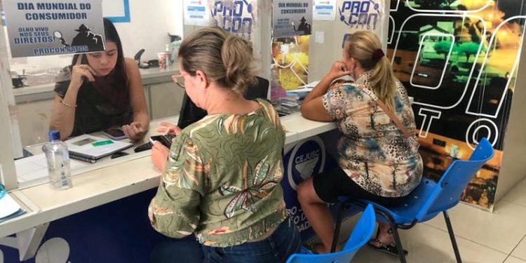 No dia do consumidor, Procon Patos oferta serviços e café da manhã para consumidores