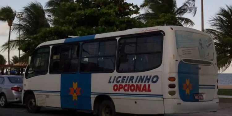 Cícero anuncia volta do ônibus ‘ligeirinho’ em João Pessoa