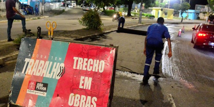 Prefeitura de João Pessoa realiza maior programa de pavimentação da história