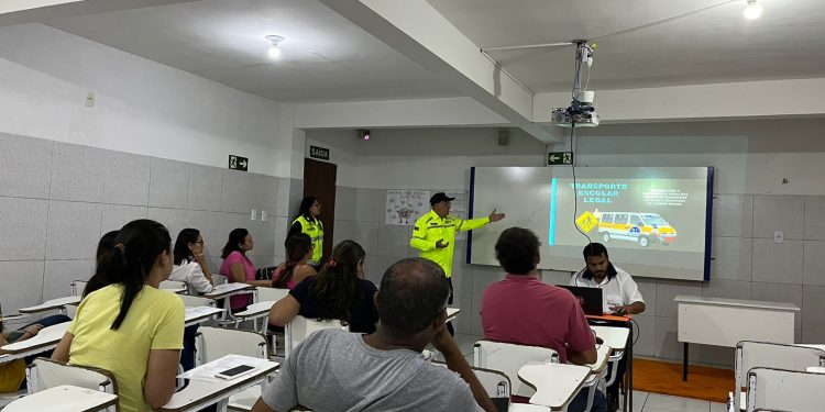 STTP leva educação de trânsito para escolas de Campina Grande