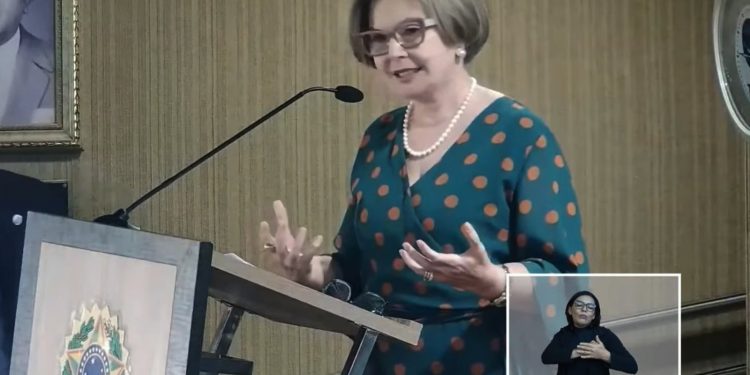 Desembargadora Fátima Bezerra instala Ouvidoria da Mulher no TRE-PB