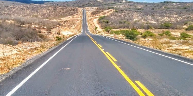 João Azevêdo inaugura obras em 10 cidades do Curimataú nesta quinta