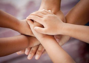 Folia de Rua e Micaroa juntos e misturados