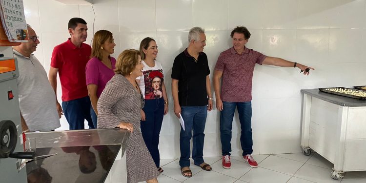 Veneziano visita Fazenda do Sol e Lar da Sagrada Face e reafirma compromisso de manter apoios à instituição