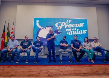 Cícero abre comemoração do Dia Mundial do Consumidor com lançamento do Procon-JP vai às Aulas 2023