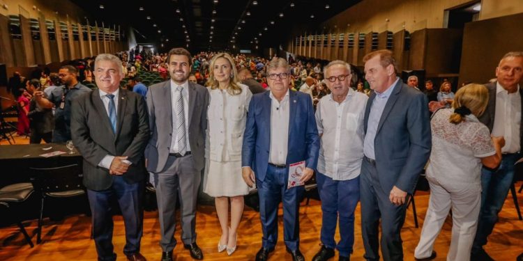 Cícero participa do lançamento do ‘Coração Paraibano’ e diz que ações do Estado e Município se complementam