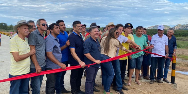 Prefeito de Catingueira agradece Veneziano por destinar mais de R$ 6 milhões à cidade