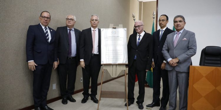 Presidente do TRF5 inaugura obras de reformas e modernização dos Fóruns de JP e CG