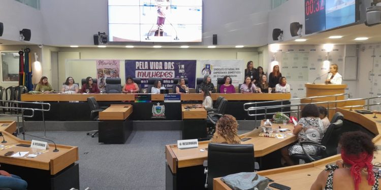 ALPB celebra Dia Internacional da Mulher e homenageia Marielle Franco