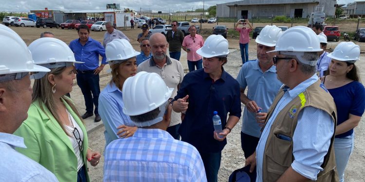 Veneziano confirma R$ 173 milhões para garantir continuidade da obra de duplicação da BR-230