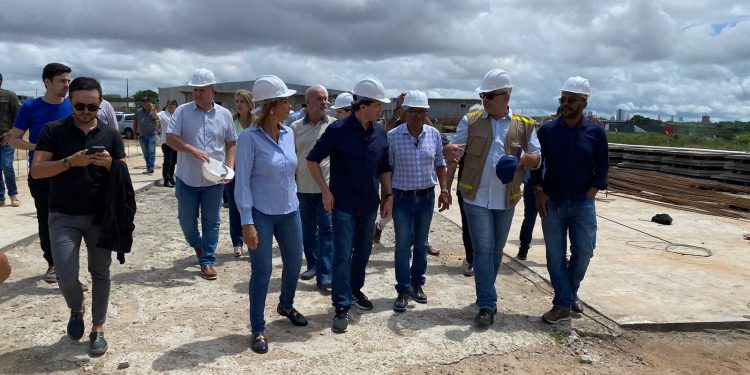 Veneziano confirma R$ 173 milhões para garantir continuidade da obra de duplicação da BR-230